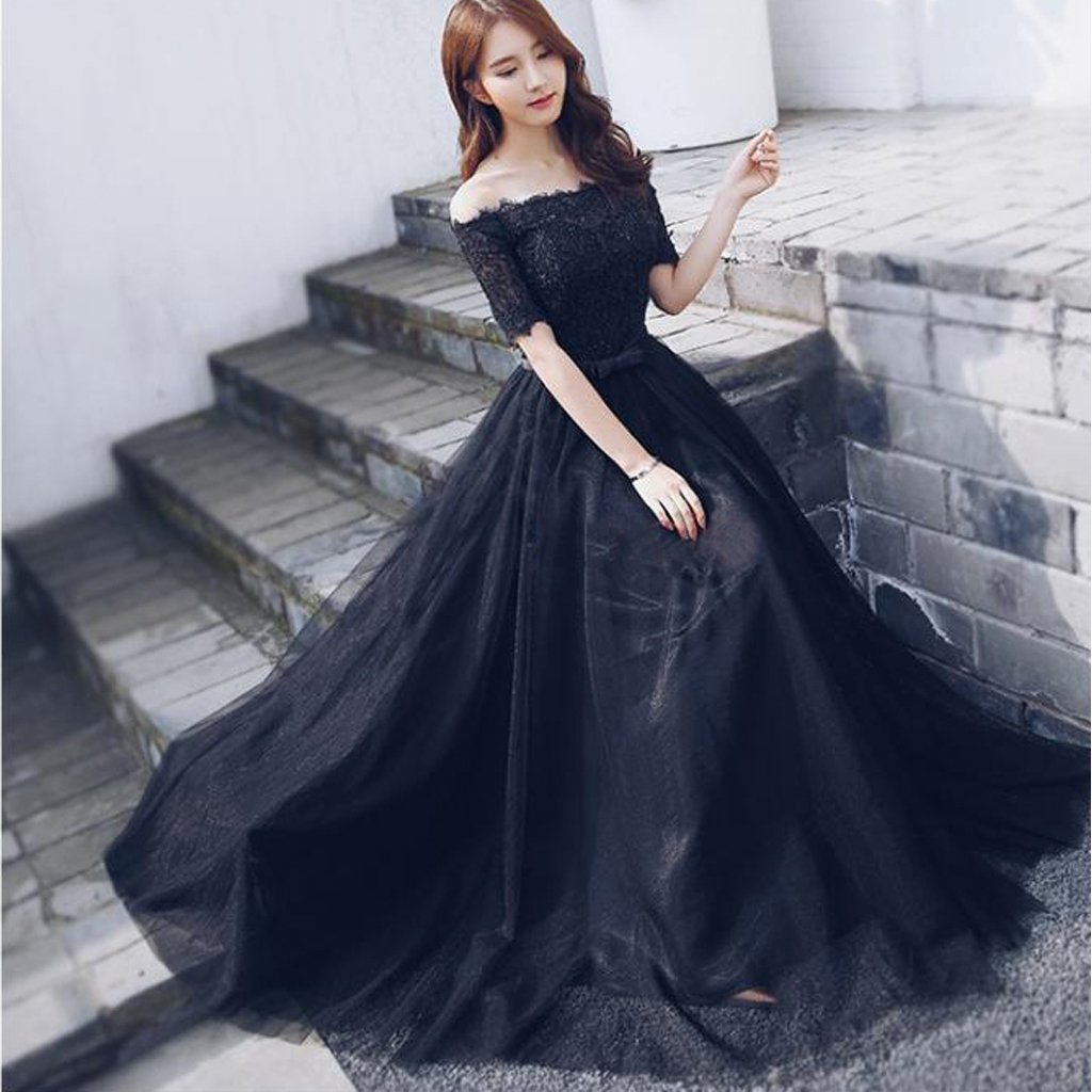 black gown for teenager