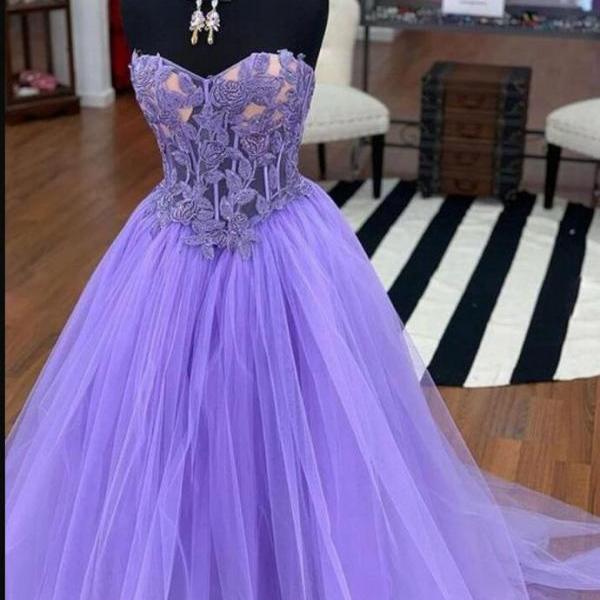 Sweetheart Lavender Tulle Strapless Long Senior Prom Dress With ...